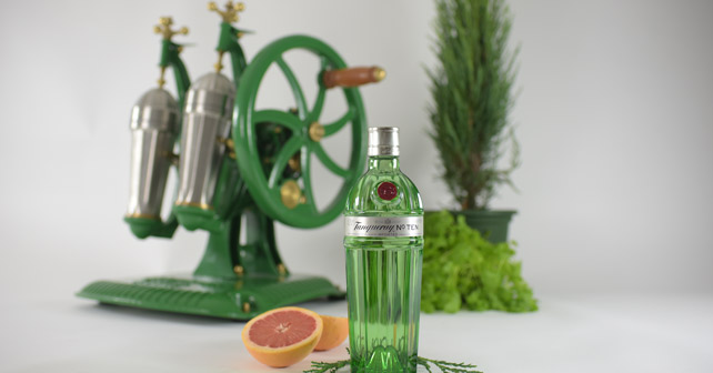 Tanqueray Champion Shaker