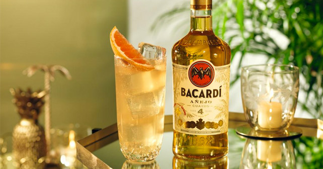 BACARDÍ Añejo Cuatro