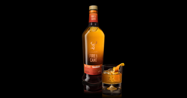 Die Flasche des Glenfiddich Fire & Cane