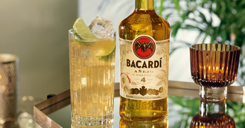 Drink mit Bacardi Añejo Cuatro