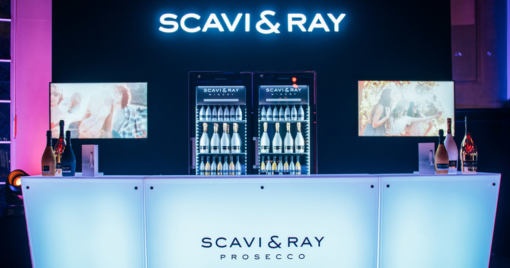 Scavi & Ray Eventbar