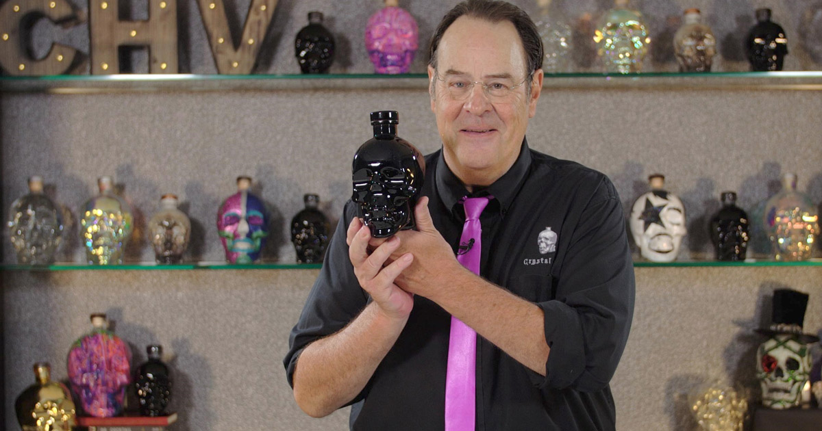 dan aykroyd mit crystal head vodka