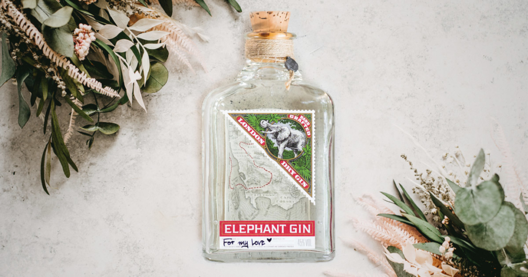 Elephant Gin Valentinstag Flasche