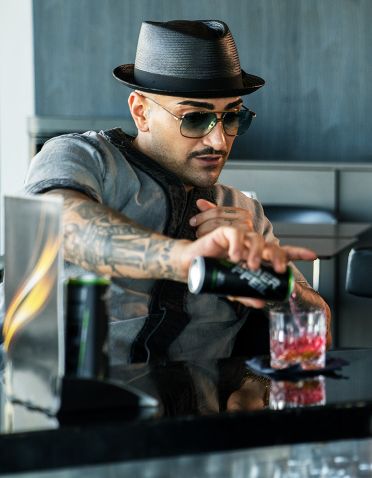 SILBERPFEIL launcht Energy Drink mit Rapper Capo