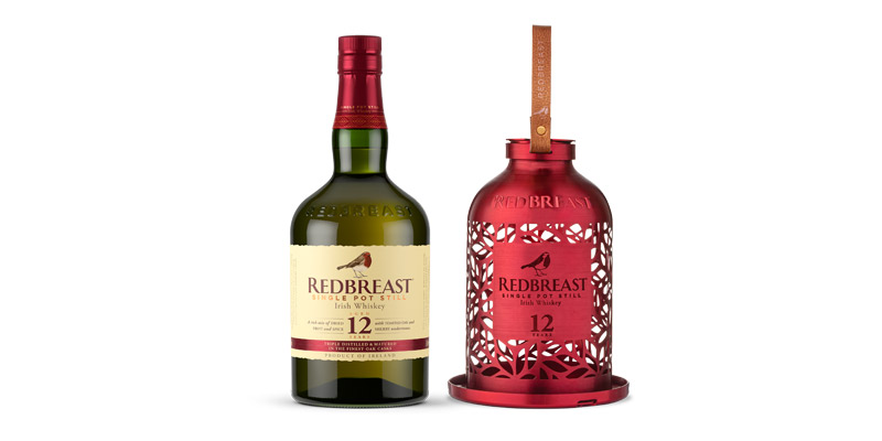 redbreast birdfeeder