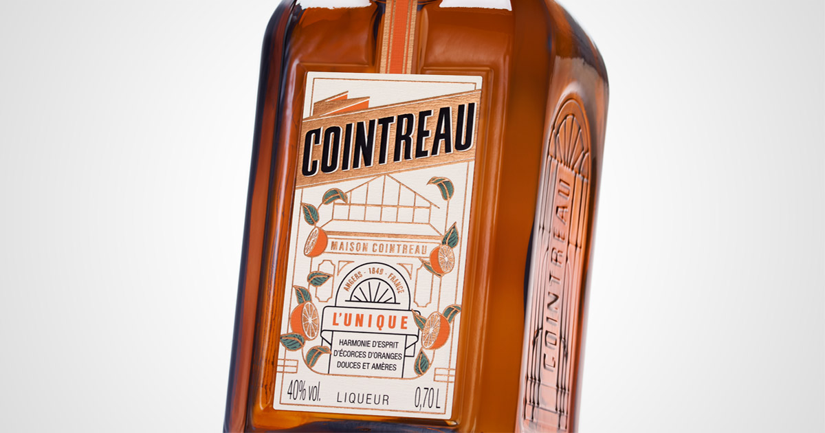 Cointreau Flasche