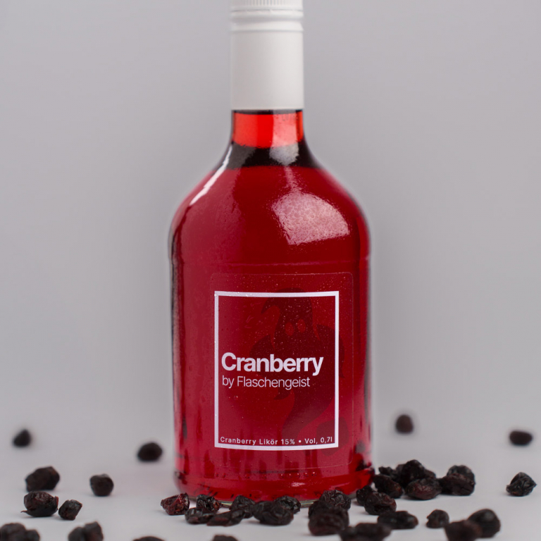 Cranberry-Likör: Flaschenlampen-Start-up Flaschengeist launcht erste ...