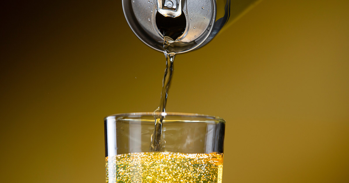 Energy Drink Glas Adobe Stock