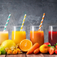 Fruchtsaft Gläser Adobe Stock